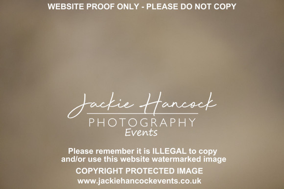 R5JH5801