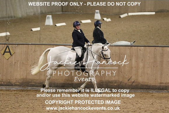 6V7A3051