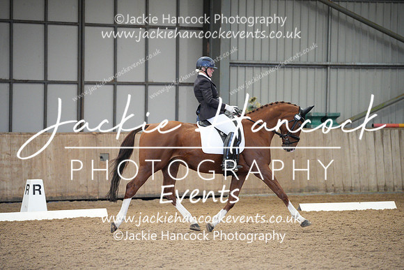 TMO00024