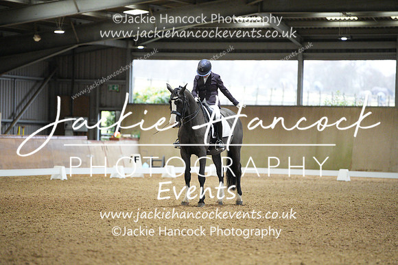 TMO01034