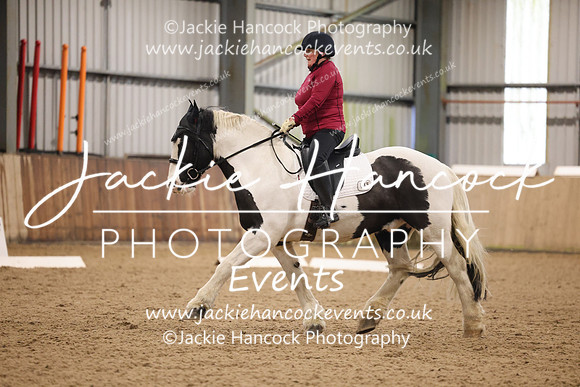 R5JH1402