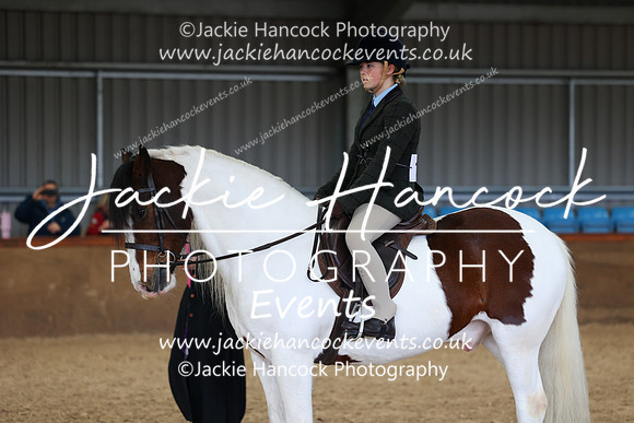 SRC-Showing-220326-583