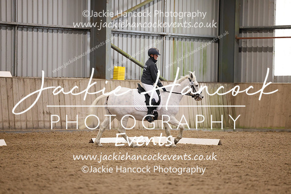 R5JH1403