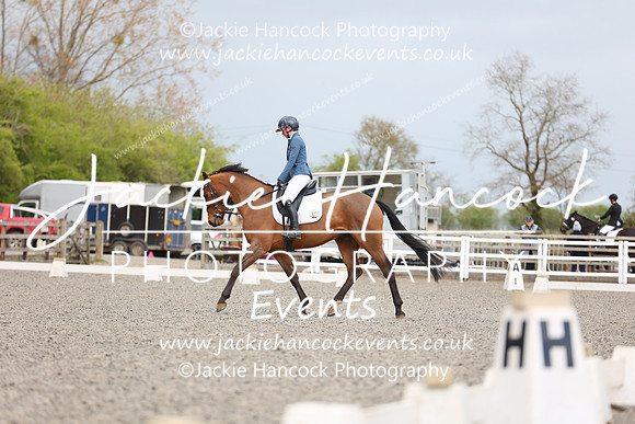 EJV_1372