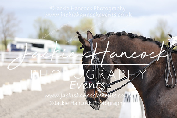 R6JH0307