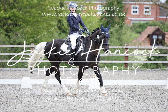 R6JH1404