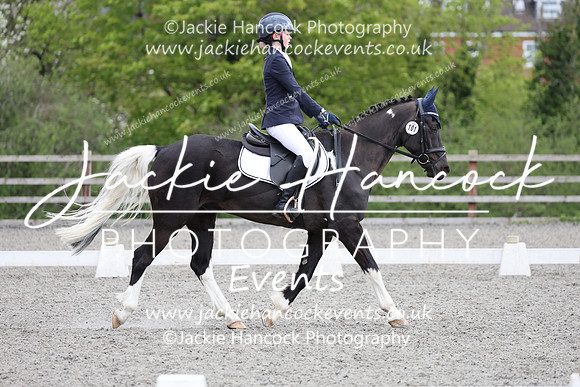R6JH1409