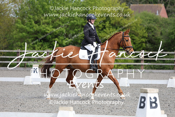 R6JH1579