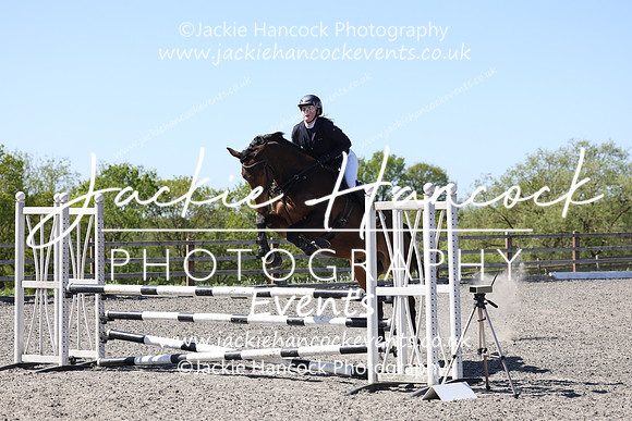 R6JH0802