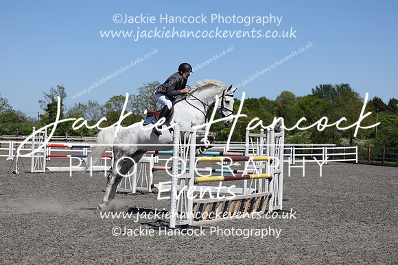 R6JH2203
