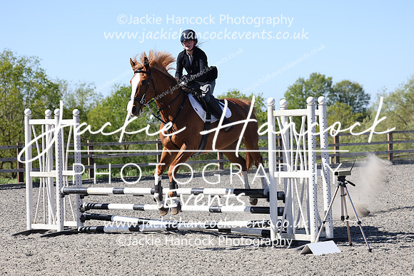 R6JH0198