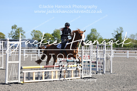 R6JH0218