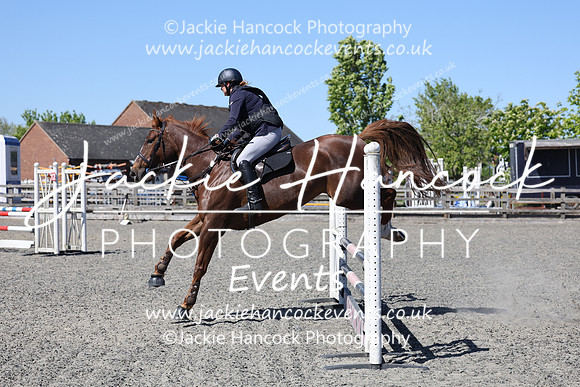 R6JH0902