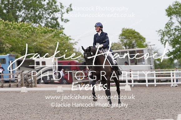 TMO00834