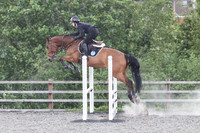 Class 5a/b - Snr Novice 90cm