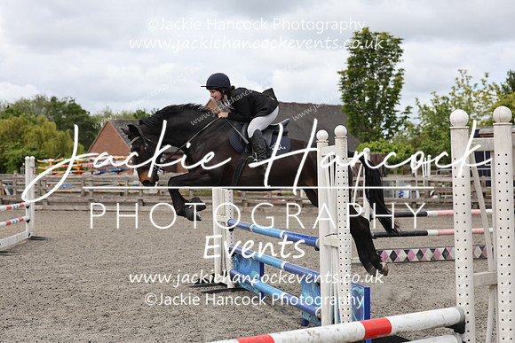 R6JH1049