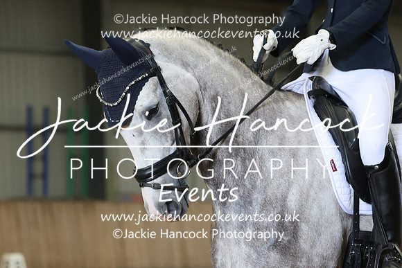R6JH1143