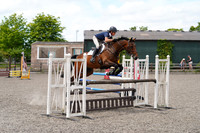 Class 10 - National Amateur 105cm