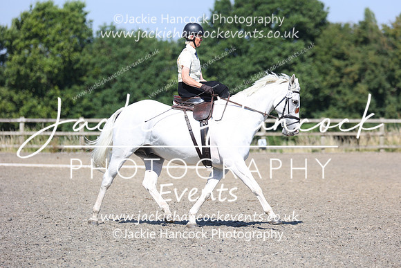 EJV_0892