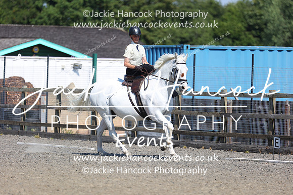 EJV_0897