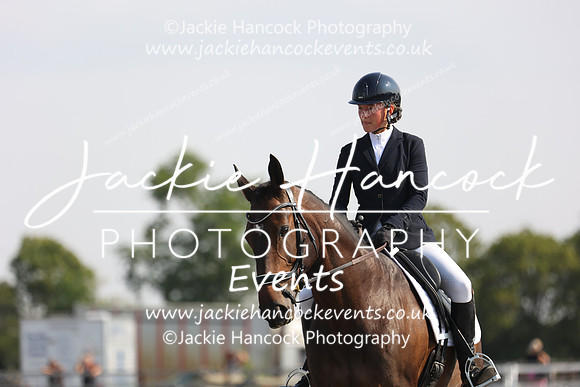 EJV_0074