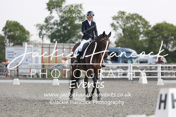 EJV_0221