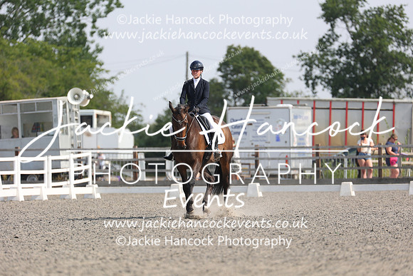 EJV_0244