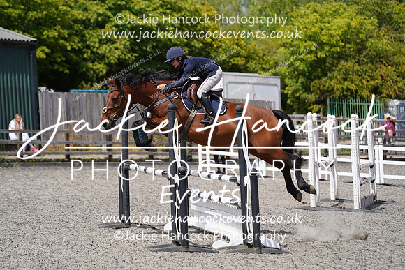 MCP08677