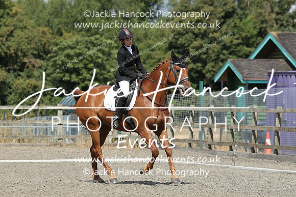 R6JH0317
