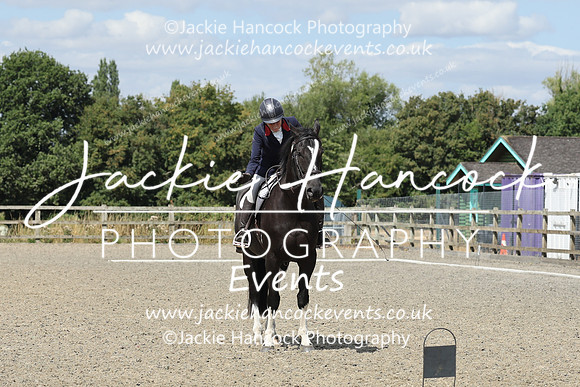 R6JH0591