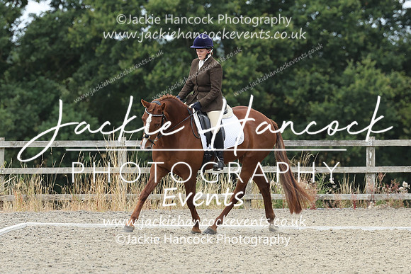 R6JH0641