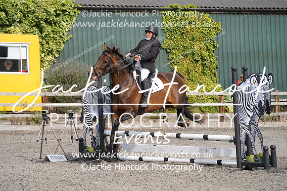 MCP09704
