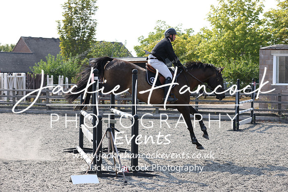 0N0A1146
