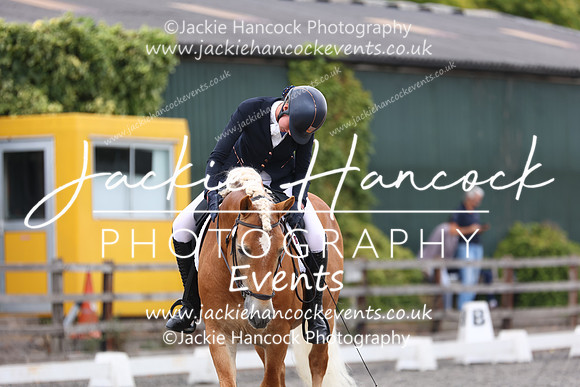 EJV_0476