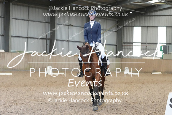TMO00220