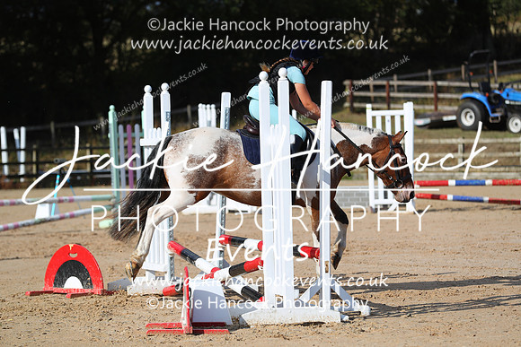XC1_8073