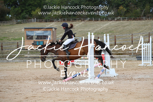 XC1_8364