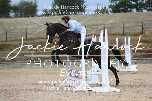 XC1_8379