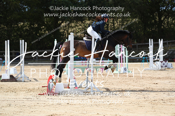 XC1_8697