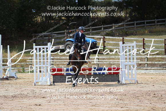 XC1_8710