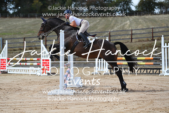 XC1_8963