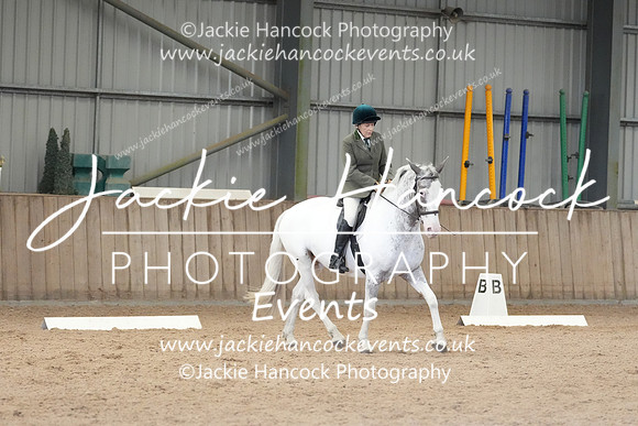 TMO00095