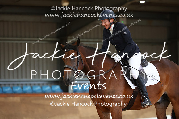EJV_0077