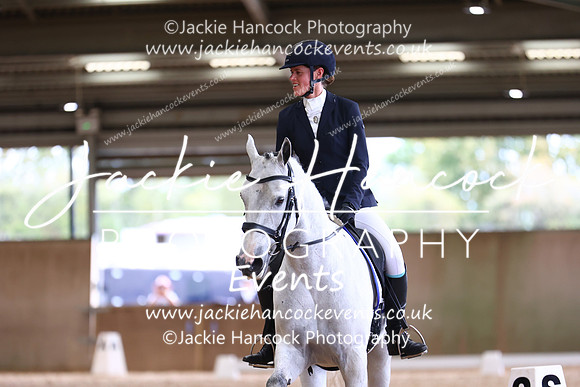 EJV_0381