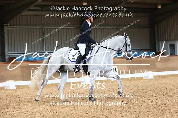 EJV_0394
