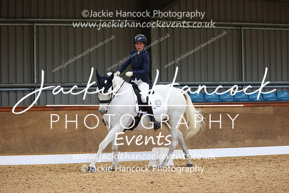 EJV_0437
