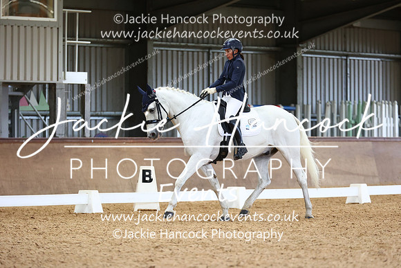 EJV_0442