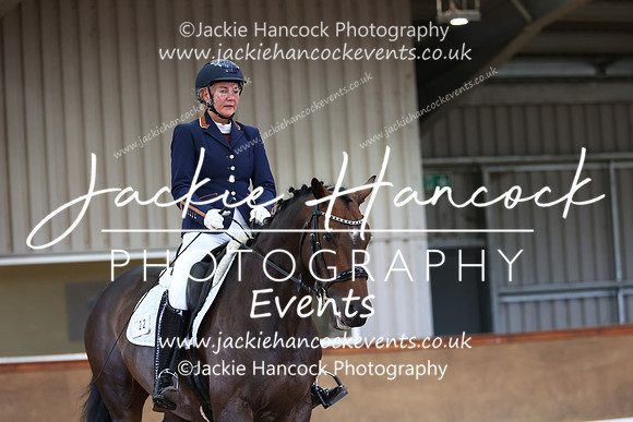 EJV_0566