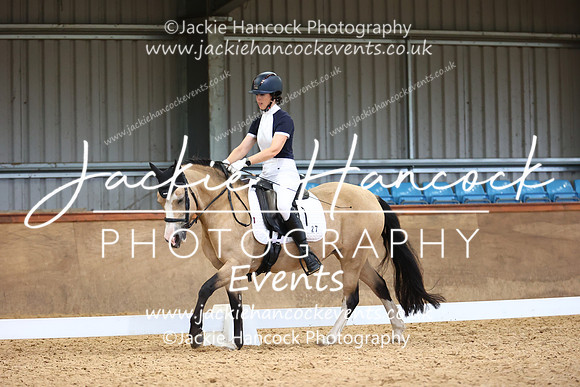 EJV_0871
