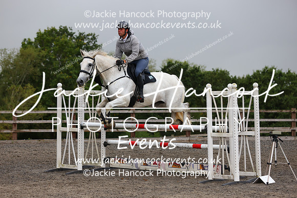 MCP_4099